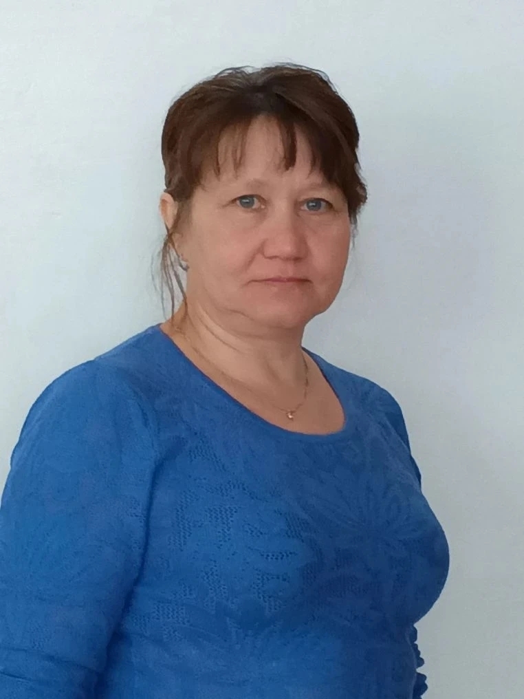 Туражанова Елена Степановна.